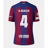 Camiseta Barcelona Ronald Araujo #4 Primera Equipación Replica 2023-24 para mujer mangas cortas